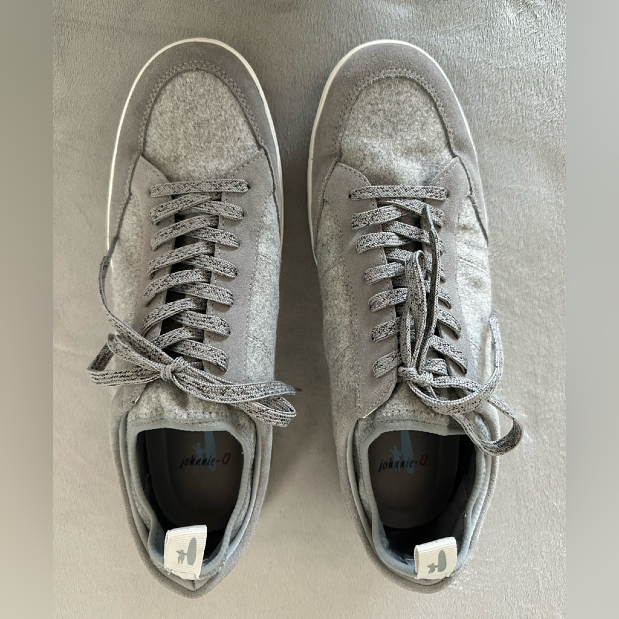 Johnnie-O Surfside Sneaker